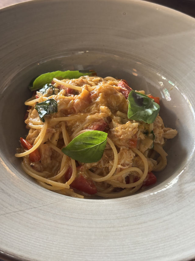 Alice’s Dining Hall – Rajadamnern,