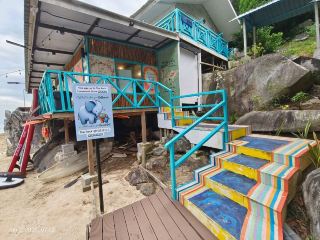 Pulau Aur "The Rock Resort" Messing, Malaysia