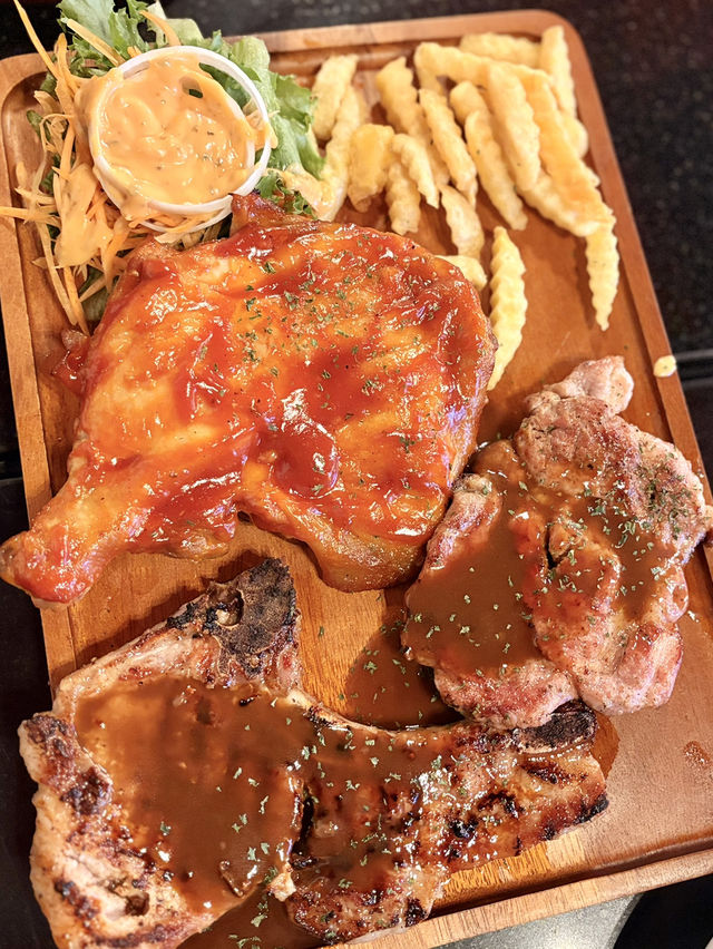 สเต็กถาด 700 มาเปิดที่พัทยาแล้วนะ 🥩👀