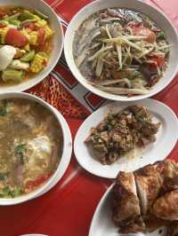 ส้มตำพังโคน LG ปลวกแดง