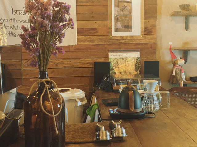 Hippie Roaster - คาเฟ่สุดฮิปในอุบล ที่ไม่ควรพลาด