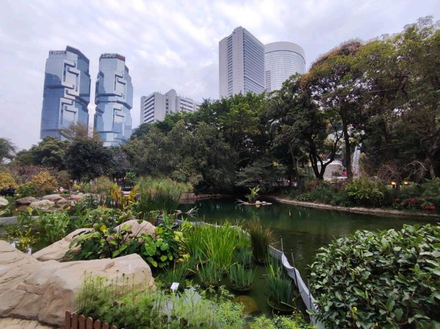 สวนสาธารณะเก่าแก่กลางเกาะฮ่องกง