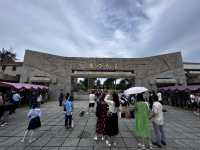 Xiamen University: Where Campus Vibes Meet 5-Star Views (No Homework Required!)"** 🎓🌊