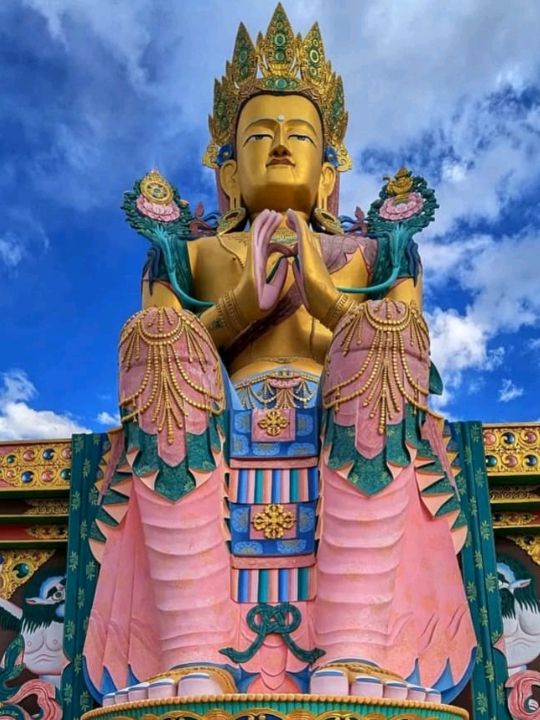 🏞️ Nubra Valley – The Desert in the Sky 🌄🐪