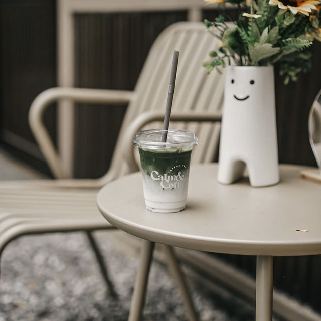 Calm and Coff – พระราม 9 