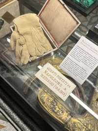 Raphael’s Blueprint, Leonardo’s Scribbles: A Gallery Unfiltered