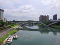 Explore the Bitan Suspension Bridge at Xindian, New Taipei City, Taiwan