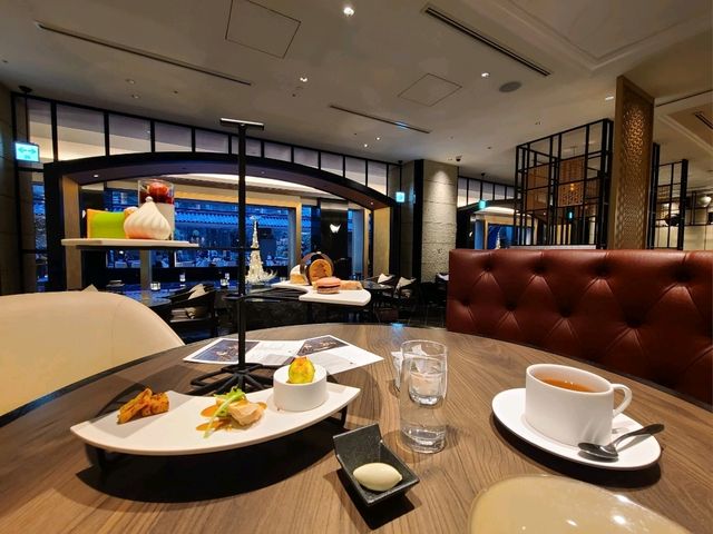 호텔 가조엔 도쿄(ホテル雅叙園東京) New American Grill “KANADE TERRACE”
