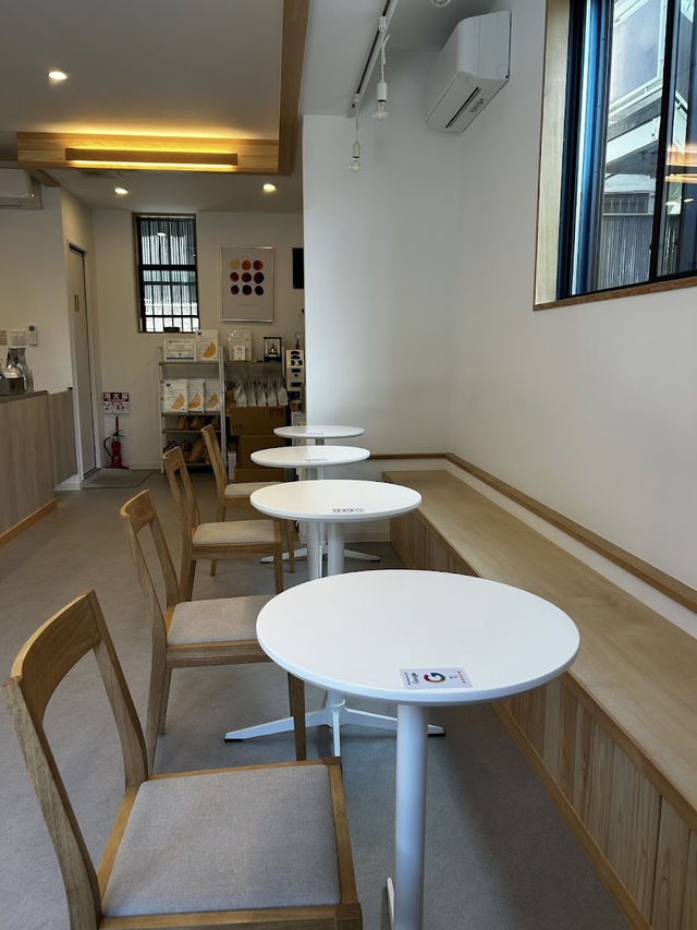 Tasse Coffee Roastery, Tokyo’s Cozy Corner for Coffee Connoisseurs
