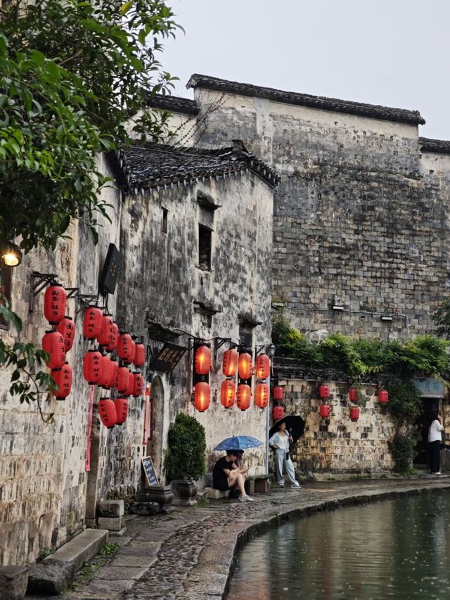 Step Into a Chinese Scroll: Discover Hongcun Village