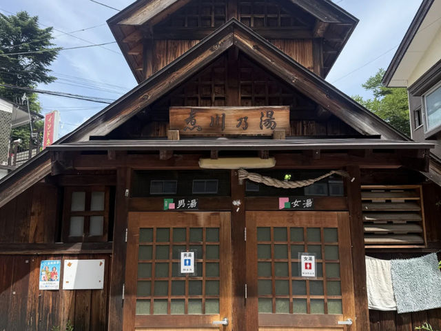 Kusatsu Onsen: Chillin' in the Mountain Hot Springs! ♨️🇯🇵