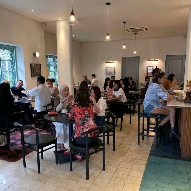 a great place open till late