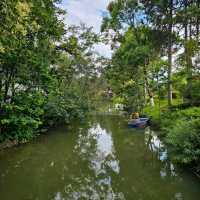 Exploring Black Dragon Pool Park