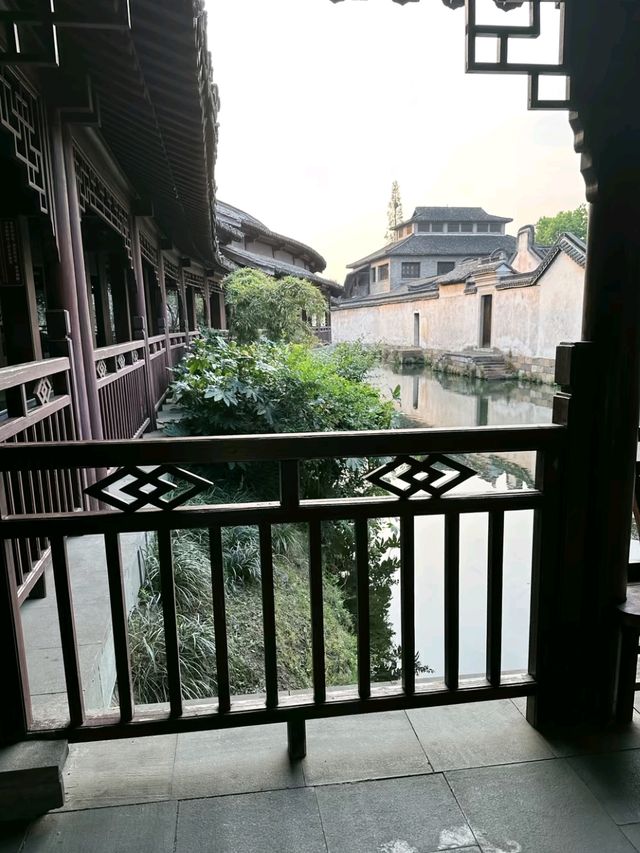 Wuzhen Wonders: Why Foreign Tourists Keep Coming Back Wuzhen Wonders: Why Foreign Tourists Keep Coming Back