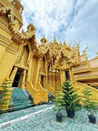 วัดจันทร์ตะวันตก วัดสวยเมืองพิษณุโลก