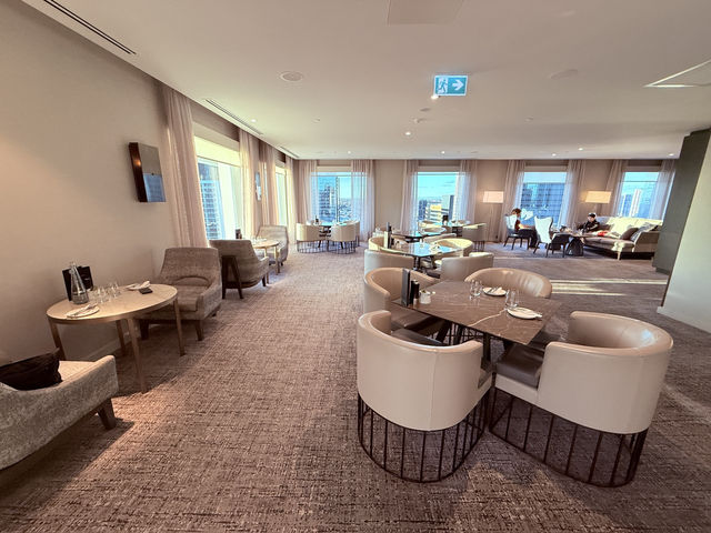 Expensive property in city centre but no respect for guests