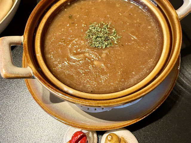 高雄漢來飯店45樓(焰牛排館)沙拉吧和甜品水果.種類豐富.美味可口 高雄漢來飯店45樓(焰牛排館)沙拉吧和甜品水果.種類豐富.美味可口