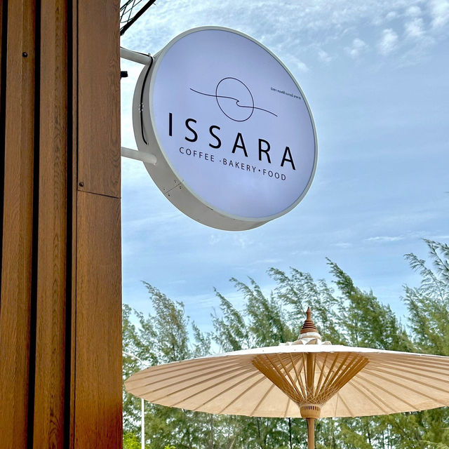 📍 ISSARA cafe & chill 💛🌊