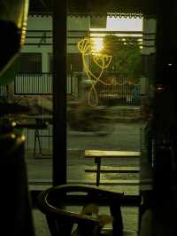 คาเฟ่มินิมอล Hana Coffee 