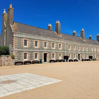 Elizabeth Castle – Seaside Fortress of Jersey’s History