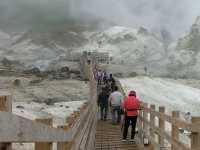 來北海道的登別看火山口