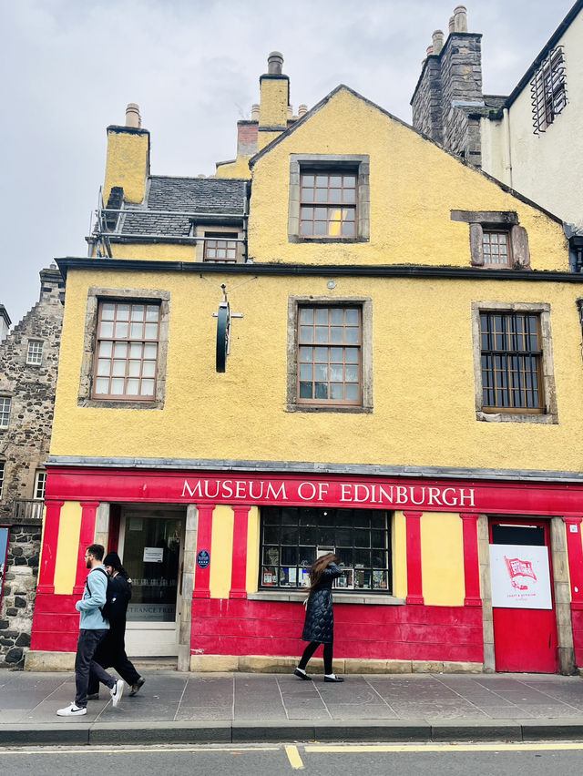 Museum of Edinburgh: A Pocket of Time in a Street-House Shell