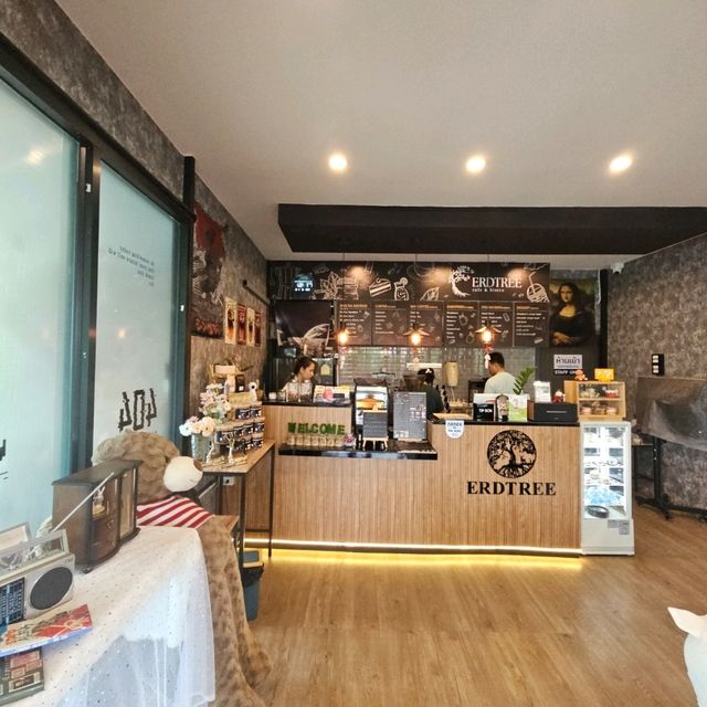 Nice fusion cafe in Hatyai