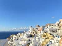 Stunning views of Santorini 🏖️ 🌅 feels like a dream !