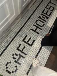 The Coziest Bakery Vibes at Cafe Honest, Phnom Penh 🍰✨