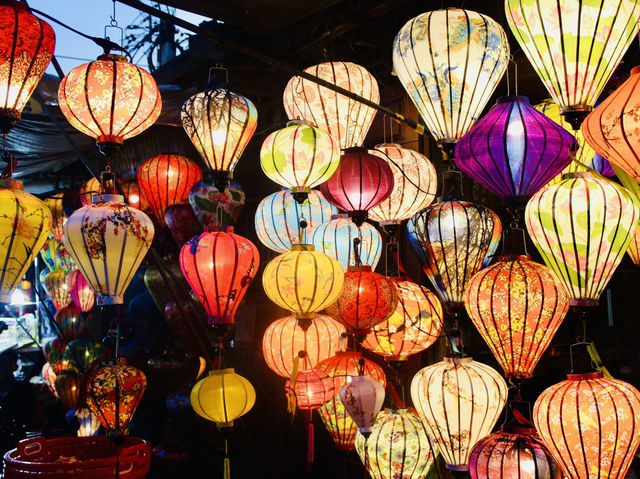Lantern Dreams at Hoi An 🇻🇳✨🏮 Lantern Dreams at Hoi An 🇻🇳✨🏮