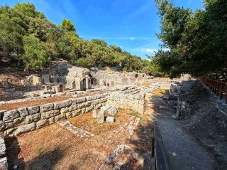 Butrint National Archaeological Park — Lost in Ancient Albania 🏛️🌿🇦🇱