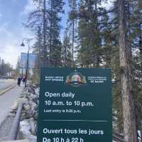 Banff Upper Hot Springs - Relax