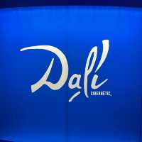 Immerse into Dali’s surrealist imagination👨🏻‍🎨