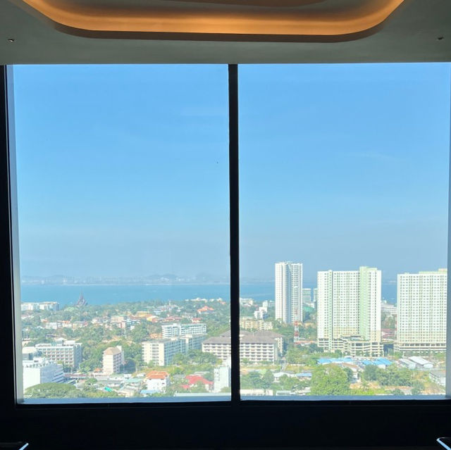 우주 컨셉 그란데 센터포인트 파타야 호텔