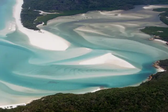 Exploring the Great Barrier Reef