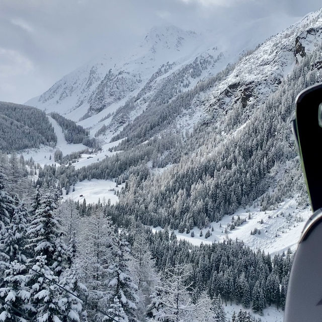 Skiing Across Borders Skiing Across Borders