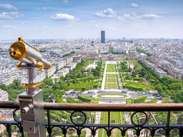 Eiffel Tower​: A must-visit when in Paris!