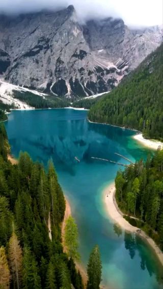 🌊 Lago di Braies: The Pearl of the Dolomites 🇮🇹✨