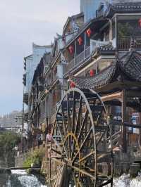 Timeless Beauty by the River: A Day in Fenghuang Ancient Town