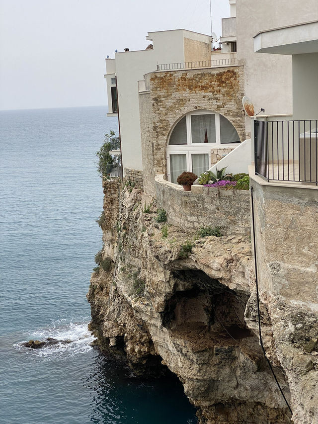Bari’s Seaside Promenade: Where Tradition Meets the Adriatic