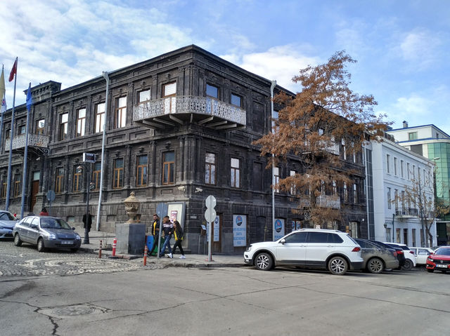 Discover Kars on a $100 Budget: A 3-Day Adventure Through History and Culture