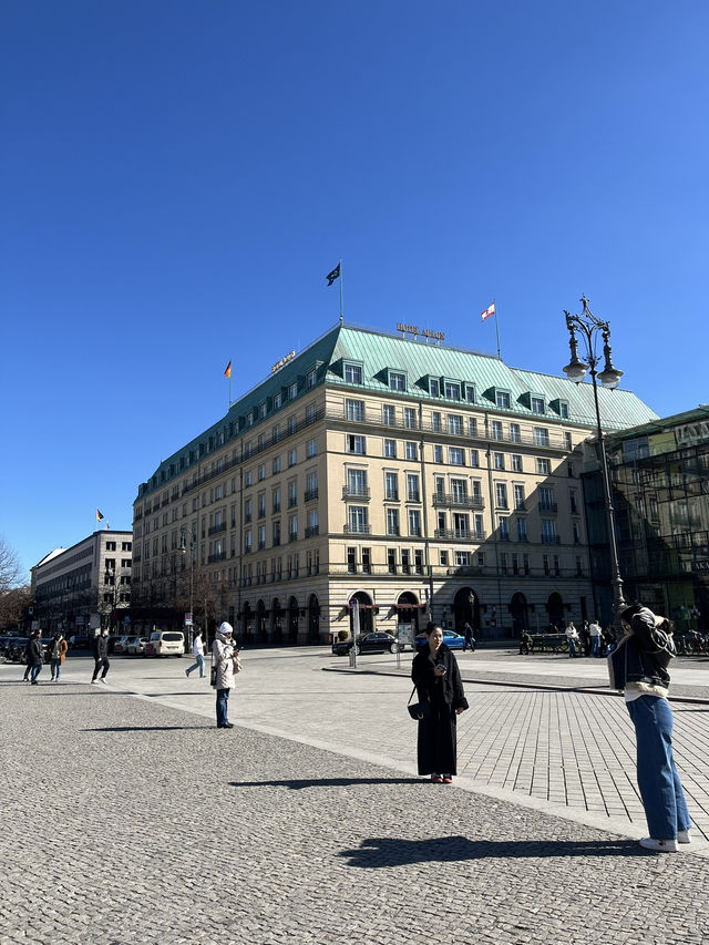 Berlin – A City Where History Meets Modern Vibes 🇩🇪✨