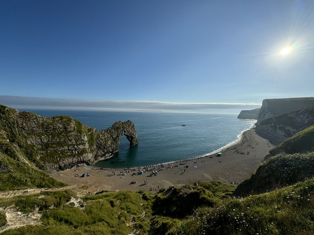 Nature’s Masterpiece: Durdle Door Nature’s Masterpiece: Durdle Door