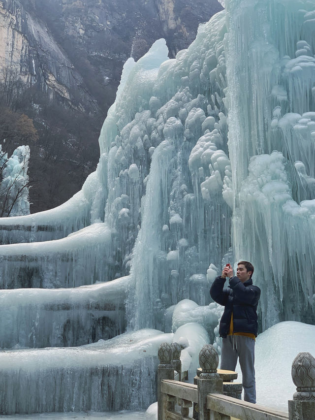 不看雪看太白山冰瀑布也可以