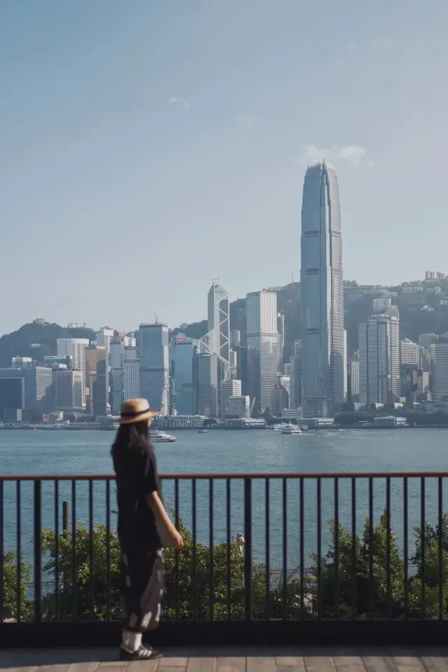 Traveling to and from Hong Kong ten times a year, here are 18 recommended shooting locations