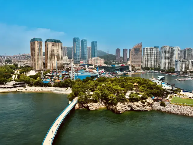 จุดกระโดดบันจี้จัมพ์ที่สูงที่สุดในโลกตั้งอยู่ที่ต้าเหลียน คุณกล้าท้าทายไหม?