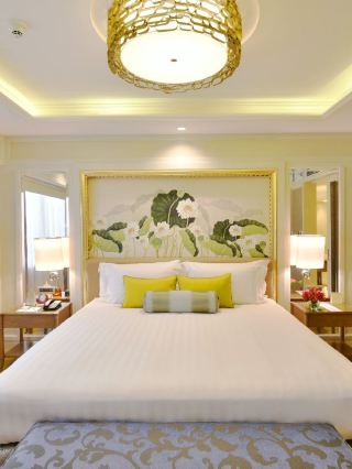 🌟 Manila's Luxury Oasis: Dusit Thani 🌟