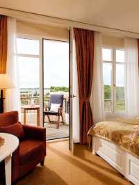 🌊 Rostock Retreat: Yachthafenresidenz Hohe Düne 🛥️