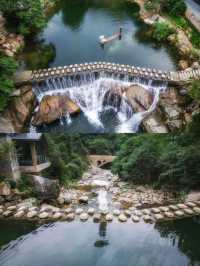 金庸大峽谷，臥龍谷再現武俠情景