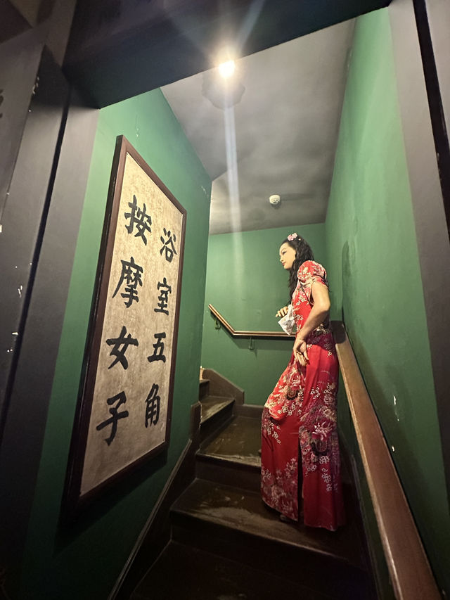 Visiting the Shanghai History Museum under the Oriental Pearl Tower